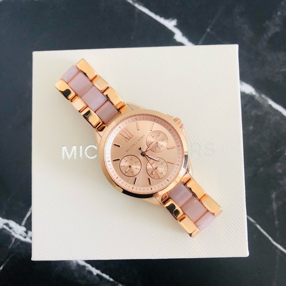 Michael Kors pink & gold watch (BNWOT) - Picture 1 of 7
